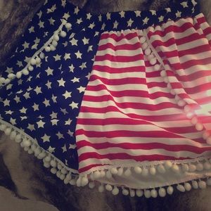 American Pom Pom Shorts Sz Large